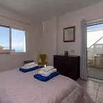 Belkis Costa Adeje (Tenerife)